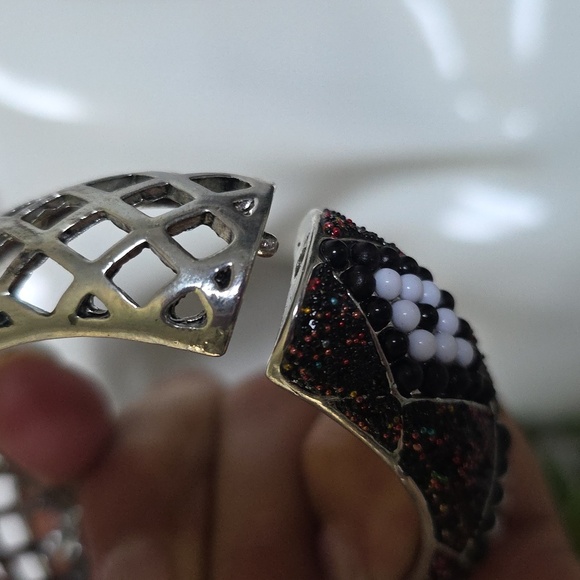 Vintage Clamper Hinge Bangle Bracelet Silver with Bead Design - Picture 13 of 13